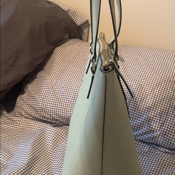 Kate Spade Purse - Picture 2 of 5